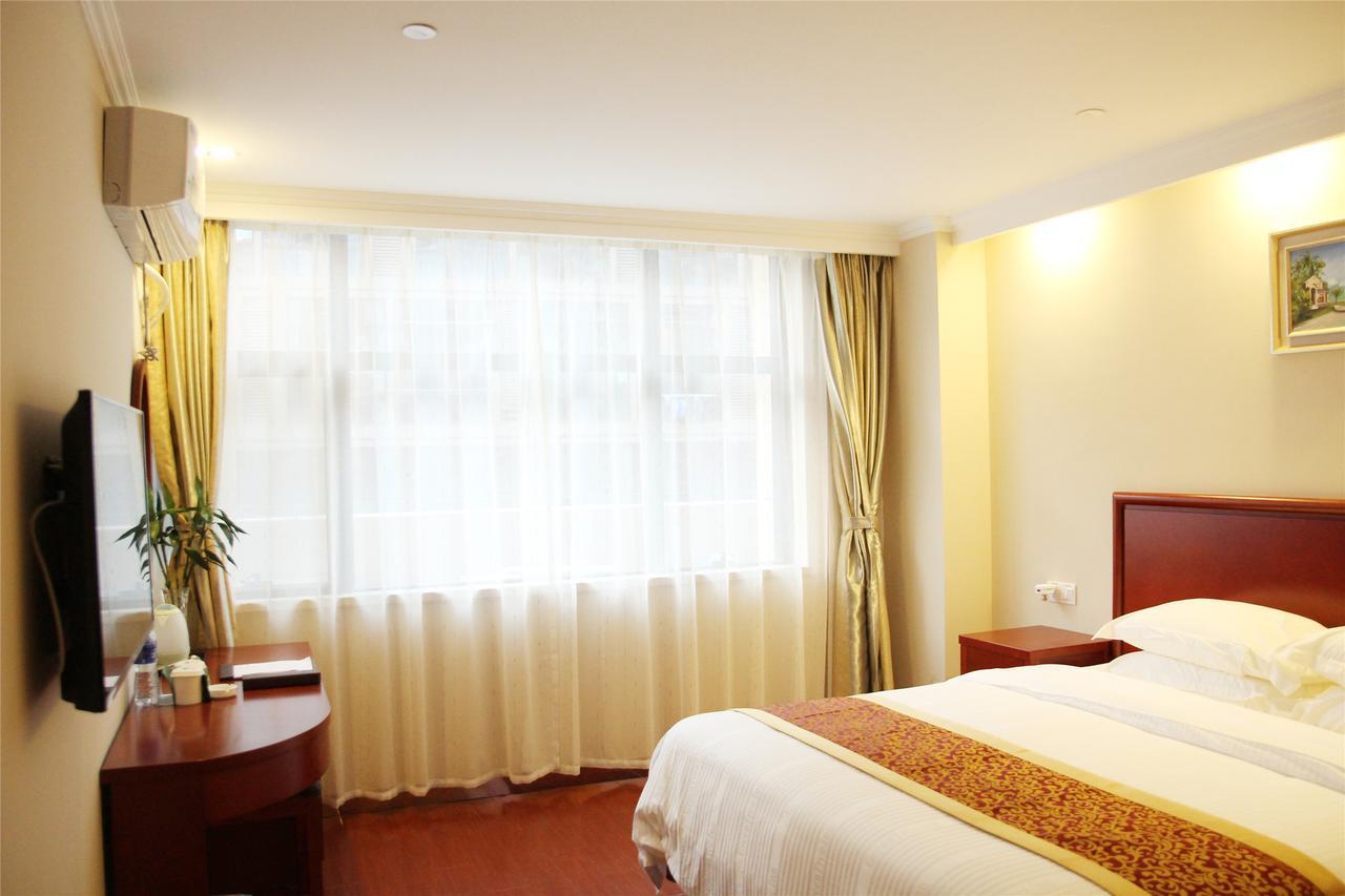 Greentree Inn Jiangsu Changzhou Dinosaur Park Global Harbor Express Hotel Exterior photo