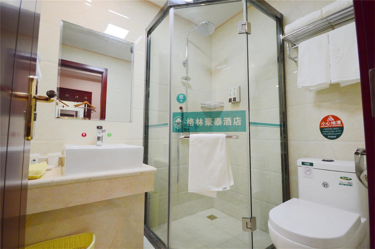Greentree Inn Jiangsu Changzhou Dinosaur Park Global Harbor Express Hotel Exterior photo